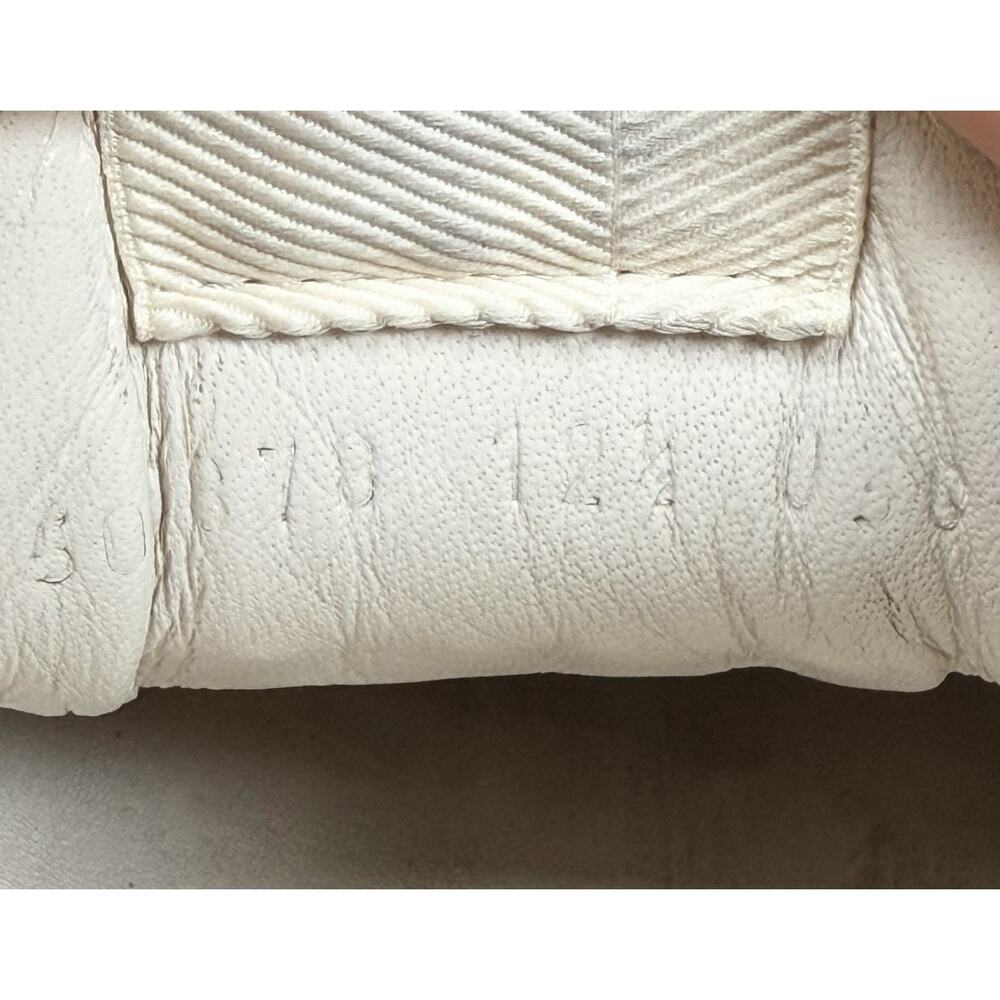 Size 13US - Gucci Rhyton Ivory Leather Vintage Logo - Picture 8 of 8